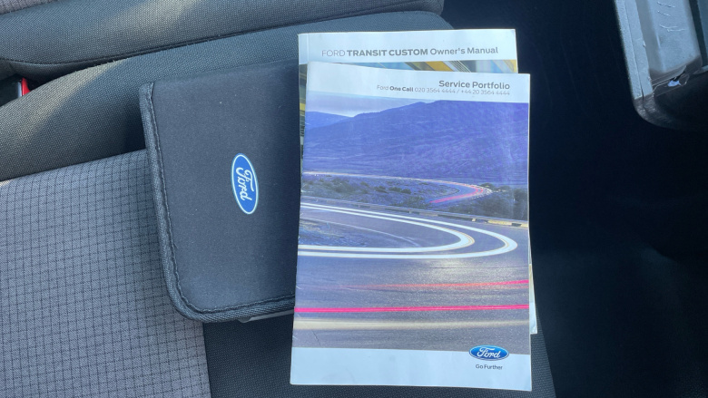 Ford Transit Custom 300 L1 Diesel Fwd 2.0 EcoBlue 105ps Low Roof Leader Van